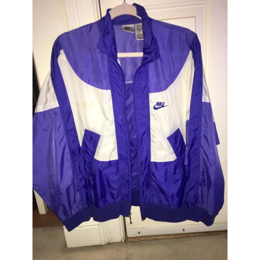 Vintage rare women’s medium Nike Windbreaker
